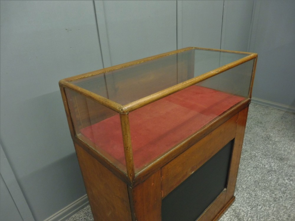VERY RARE  VICTORIAN SPECTACLE DISPLAY COUNTER View XIV
