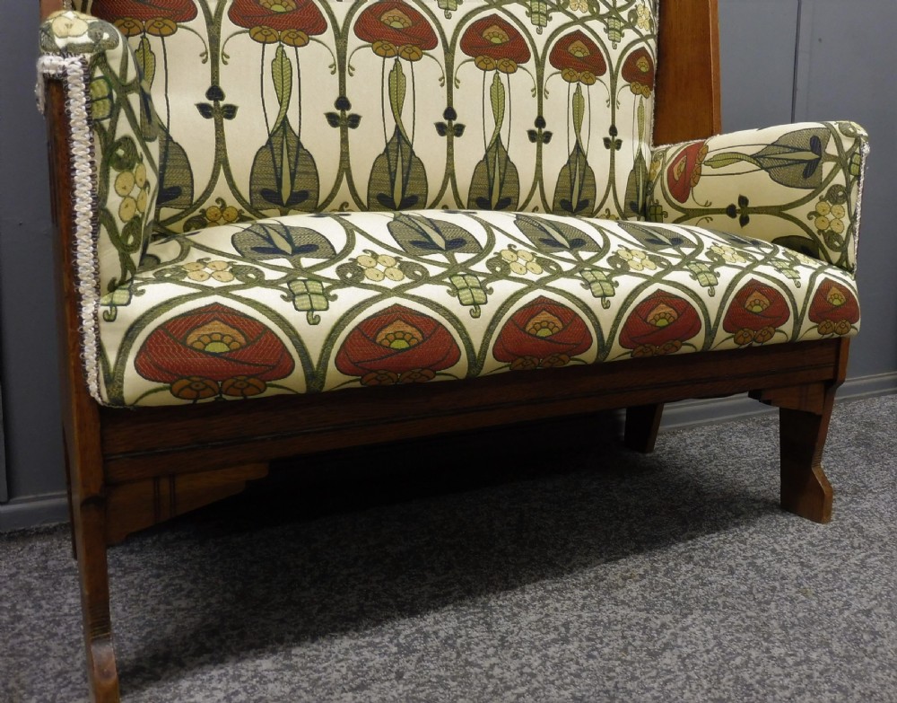 RARE SCOTTISH ARTS AND CRAFTS BENCH View VI