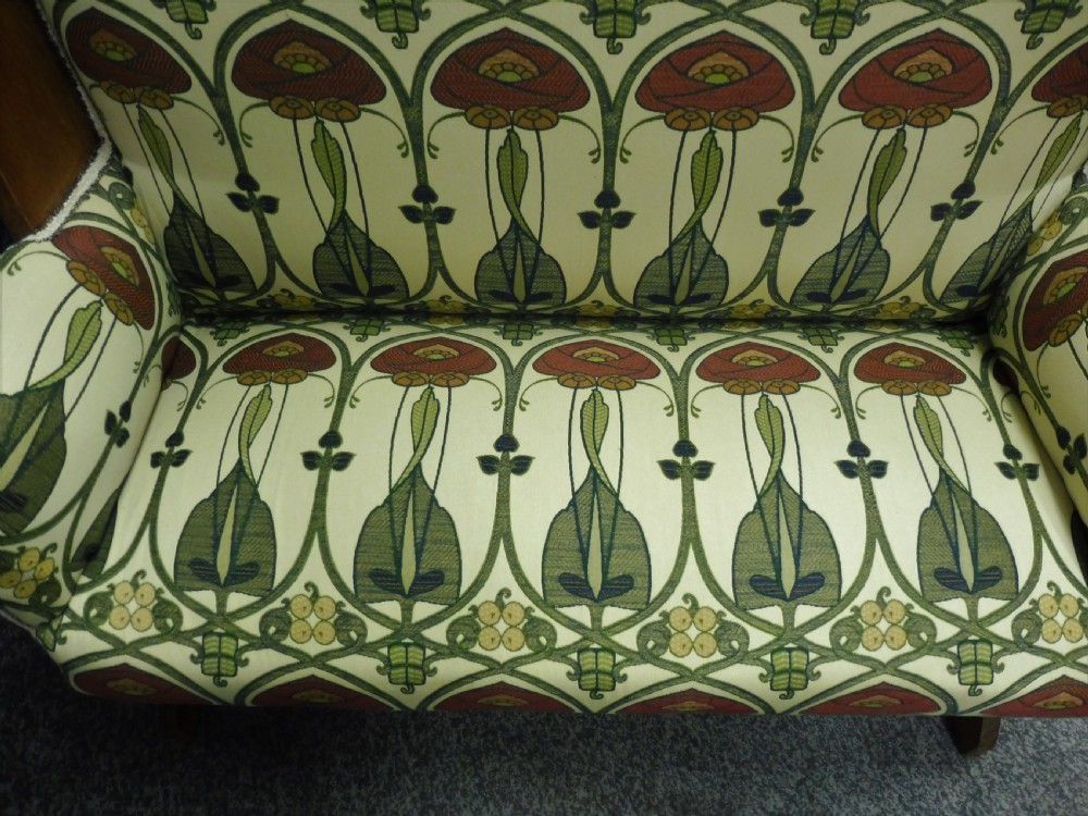 RARE SCOTTISH ARTS AND CRAFTS BENCH View XI