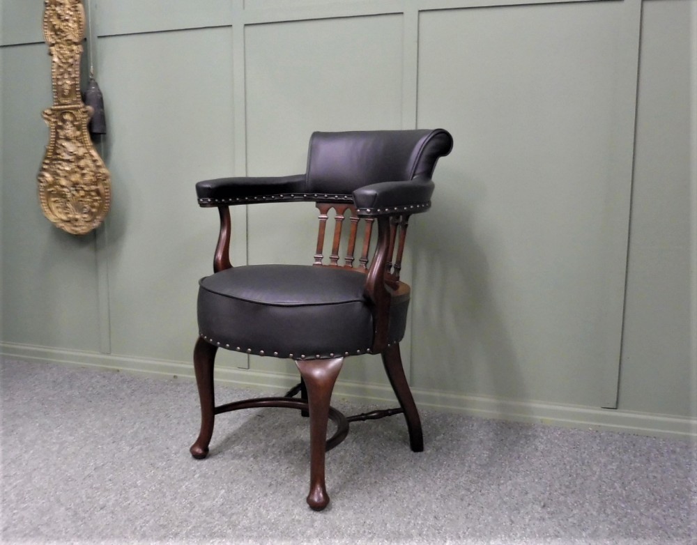 SUPERB QUALITY  VICTORIAN DESK CHAIR