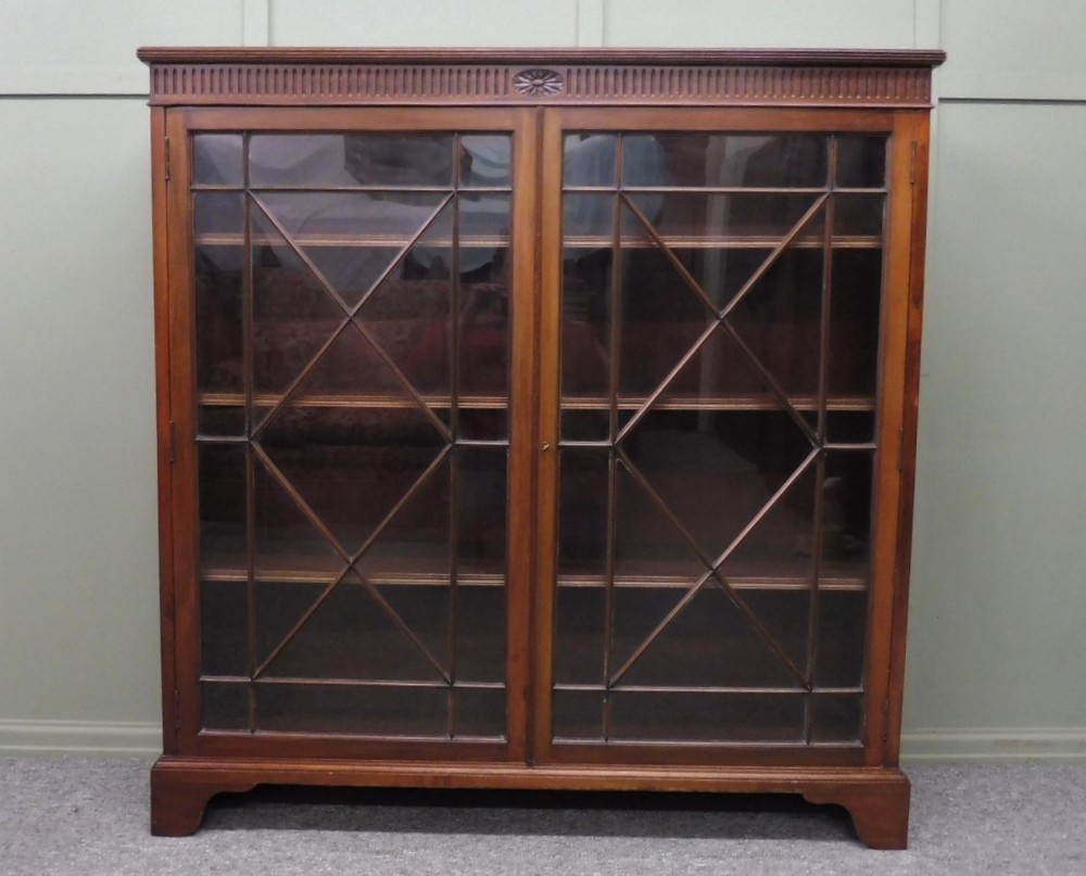 ANTIQUE EDWARDIAN BOOKCASE
