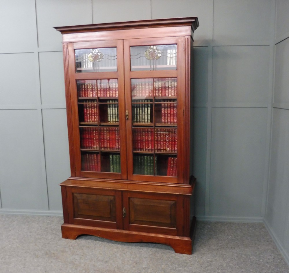 EDWARDIAN MAHOGANY BOOKCASE  View IV