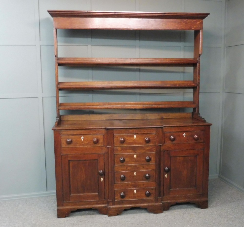 GEORGIAN OAK DRESSER AND RACK