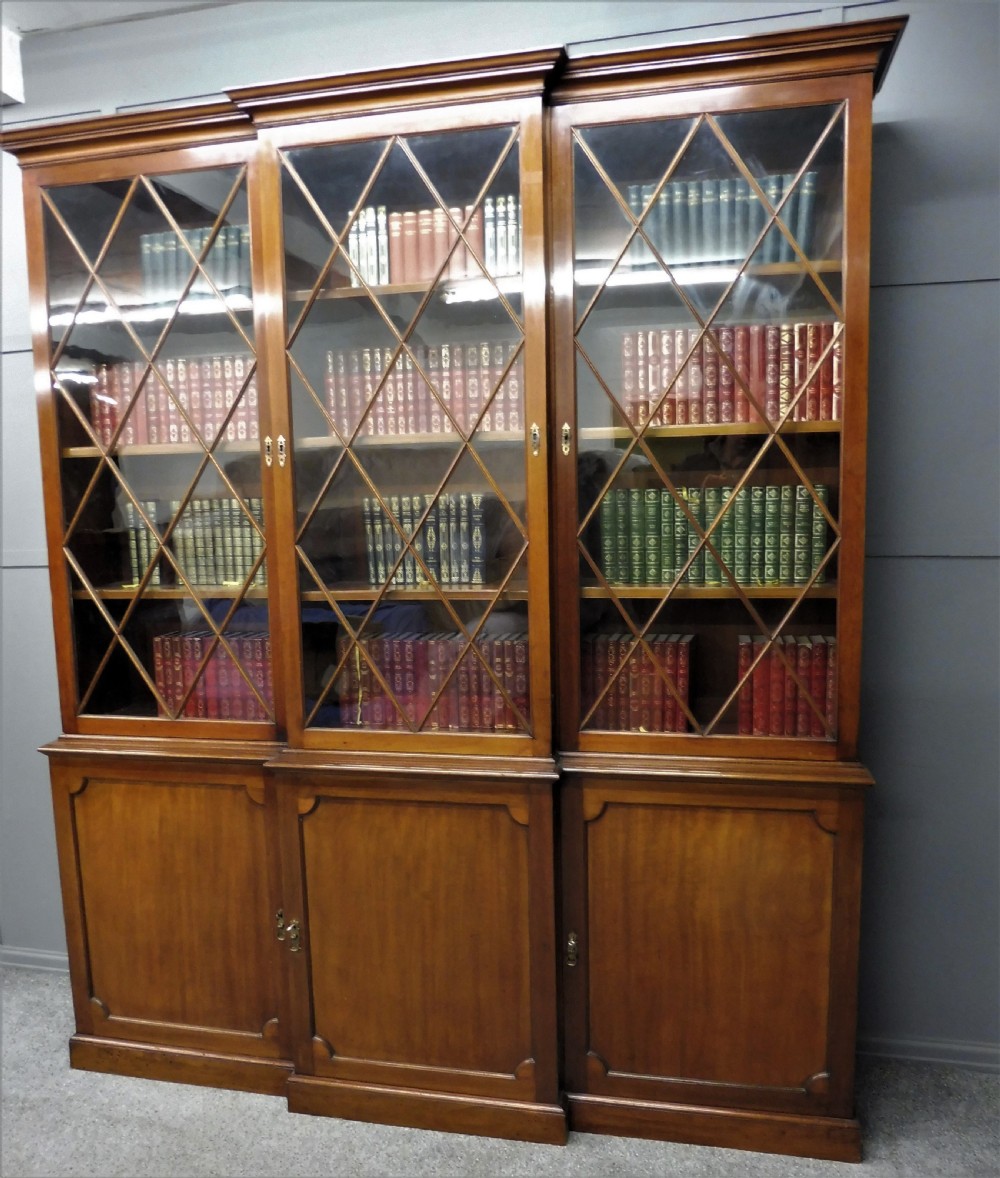 EDWARDIAN MAHOGANY LIBRARY BOOKCASE View XI