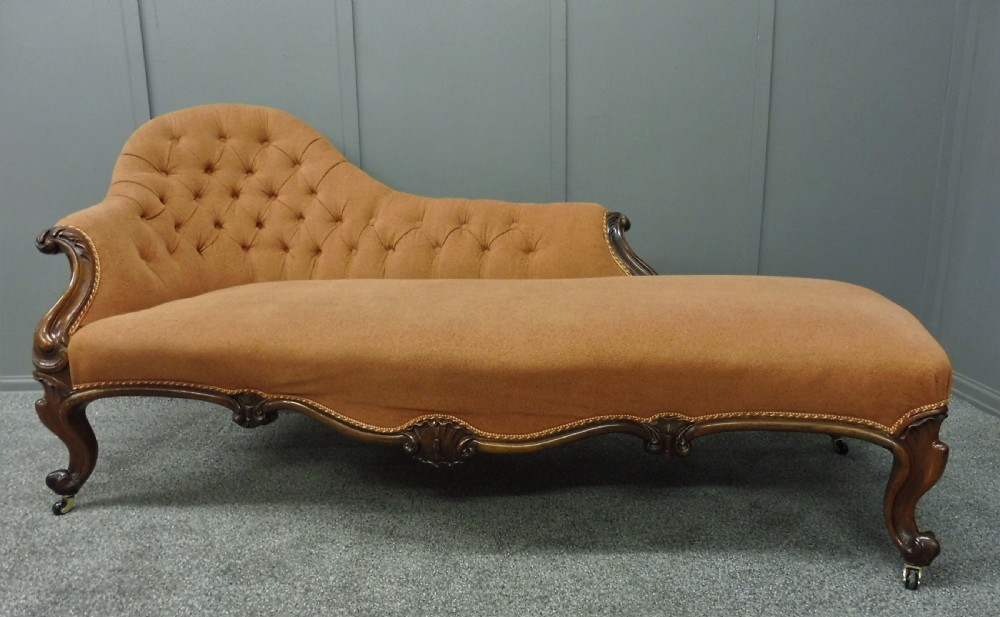 19TH CENTURY ROSEWOOD CHAISE LONGUE View III