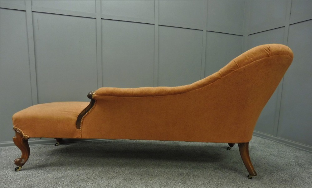 19TH CENTURY ROSEWOOD CHAISE LONGUE View VIII