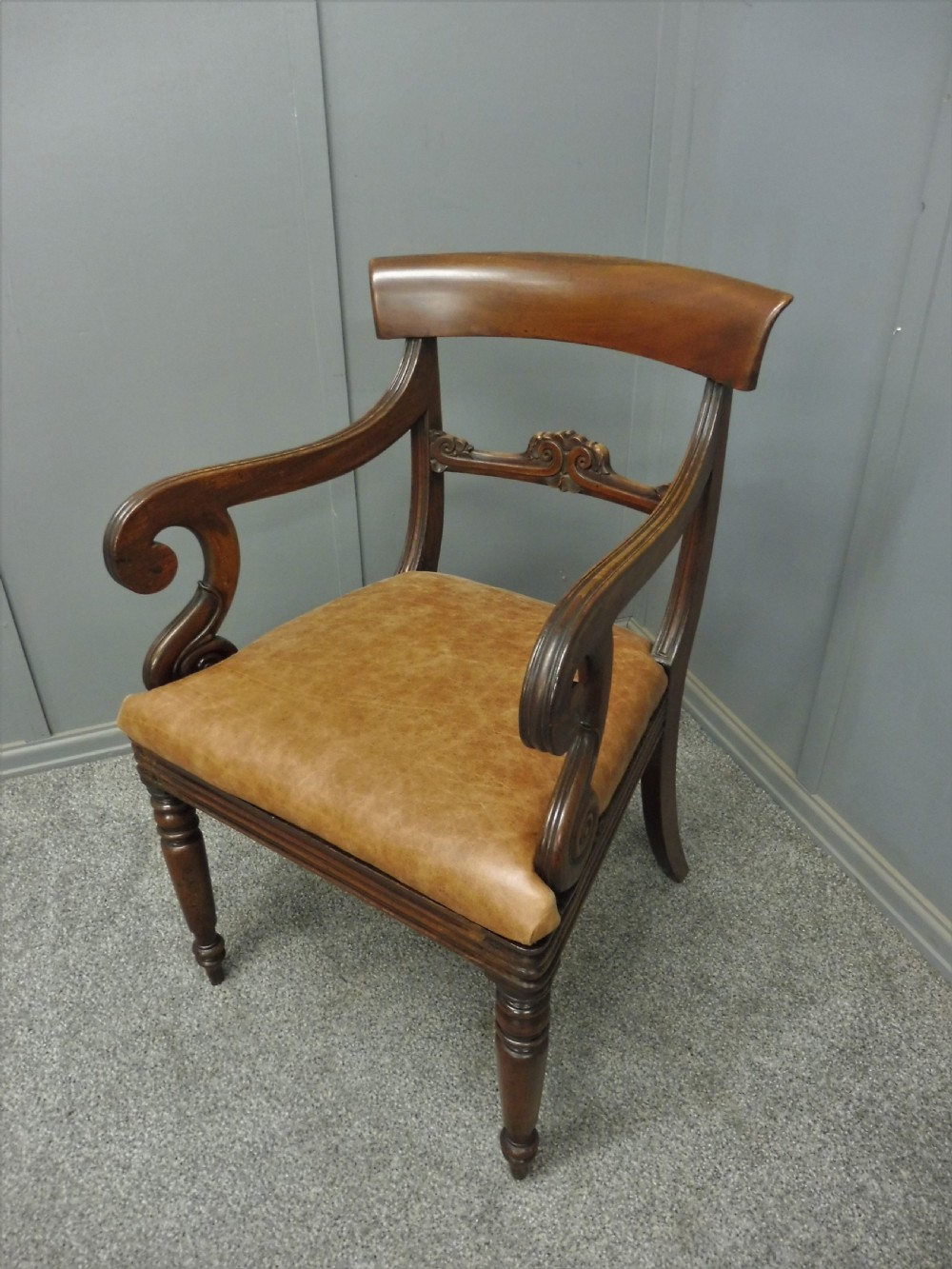 ANTIQUE MAHOGANY DESK OR LIBRARY CHAIR View IX