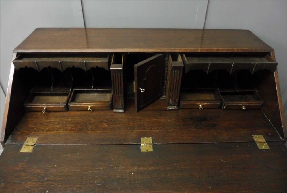 GEORGE THE 3RD COUNTRY OAK BUREAU View IX