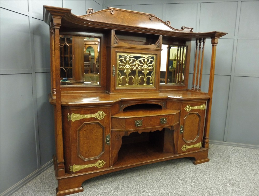 LARGE ARTS AND CRAFTS POLLARD OAK SIDEBOARD View II