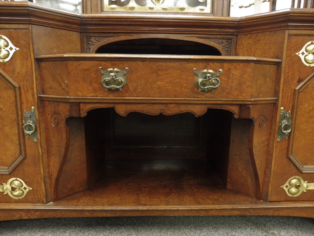 LARGE ARTS AND CRAFTS POLLARD OAK SIDEBOARD View XI