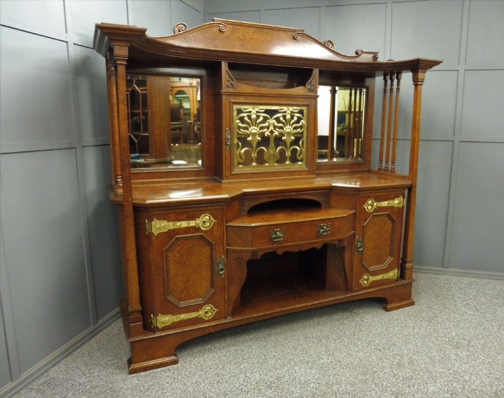 LARGE ARTS AND CRAFTS POLLARD OAK SIDEBOARD View XVI