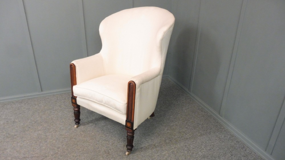 EARLY 19th CENTURY BARREL BACK ARMCHAIR