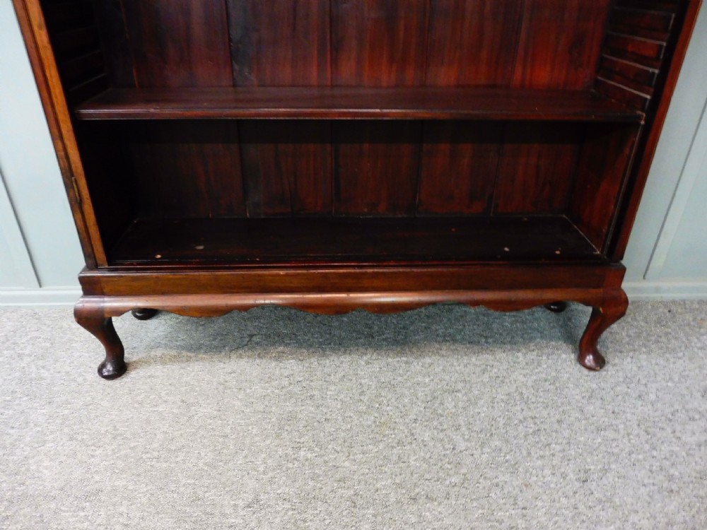 TALL MAHOGANY BOOKCASE View VIII