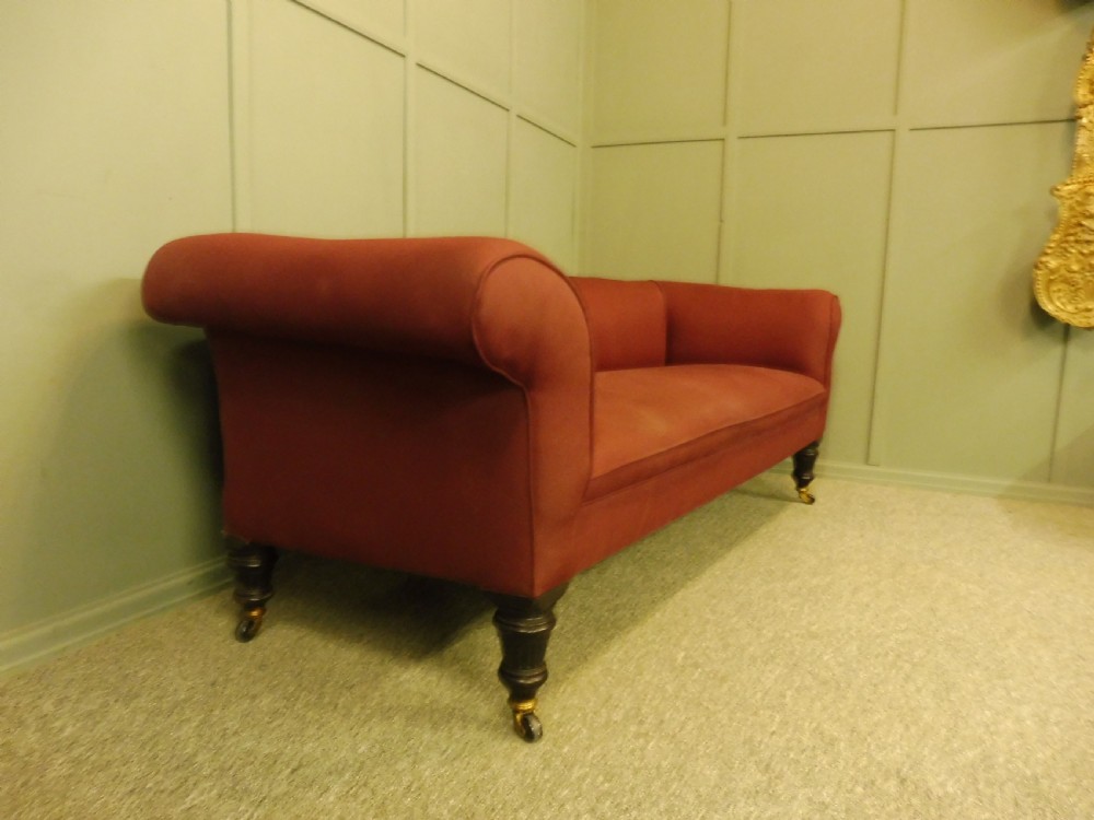 VICTORIAN CHESTERFIELD SOFA View VI