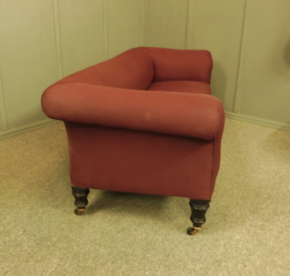 VICTORIAN CHESTERFIELD SOFA View VII