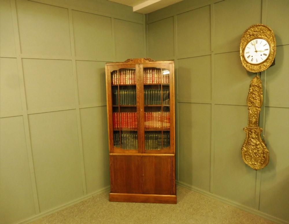 ART DECO OAK BOOKCASE View VIII