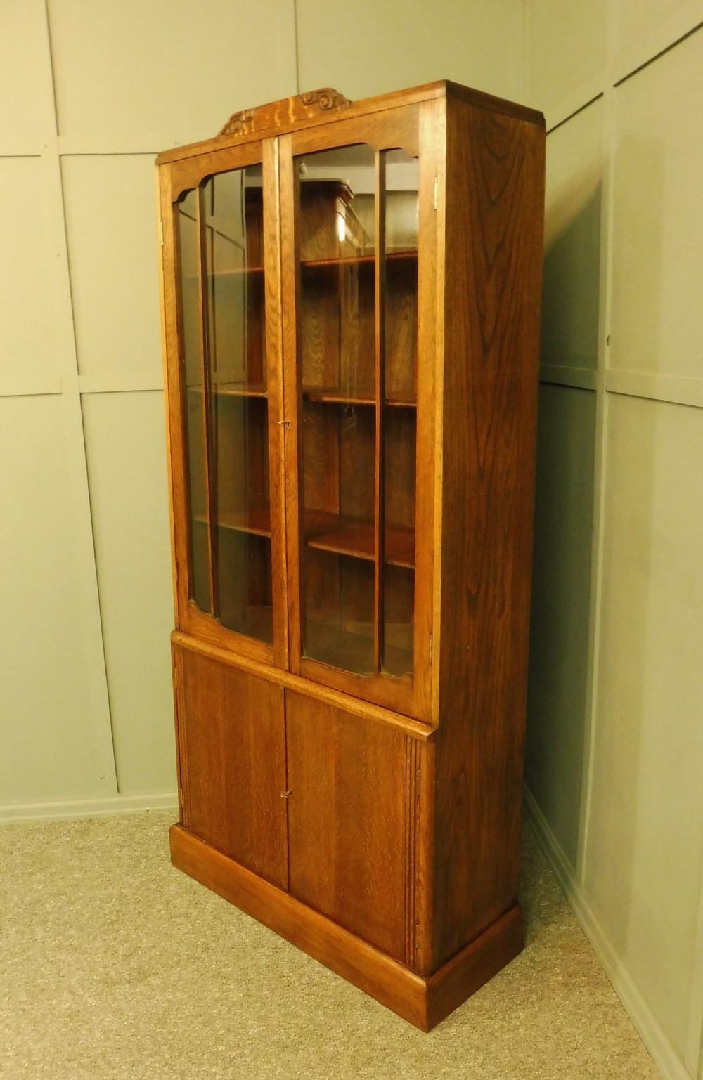 ART DECO OAK BOOKCASE View IX