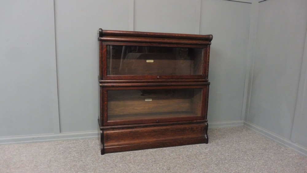 SMALL OAK GLOBE WERNICKE BOOKCASE