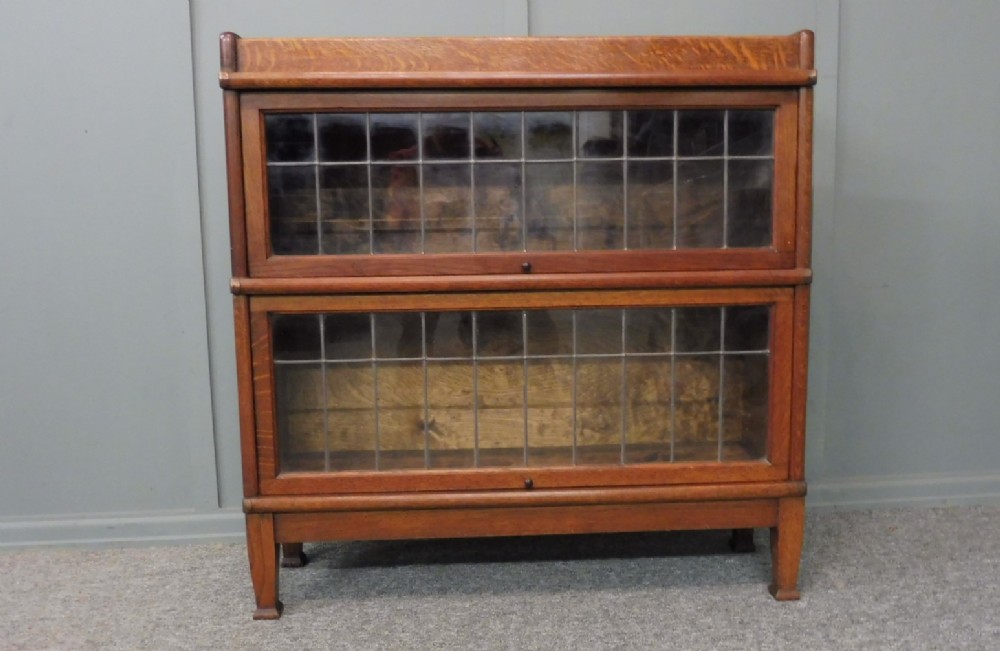 SMALL GLOBE WERNICKE BOOKCASE 