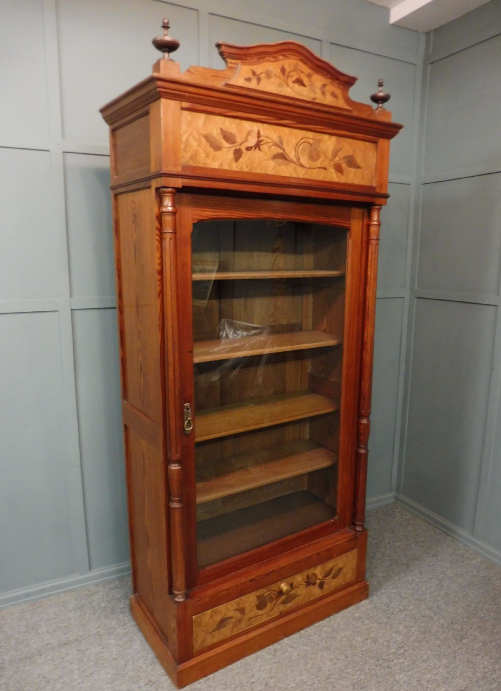 VICTORIAN FRENCH BOOKCASE View VIII