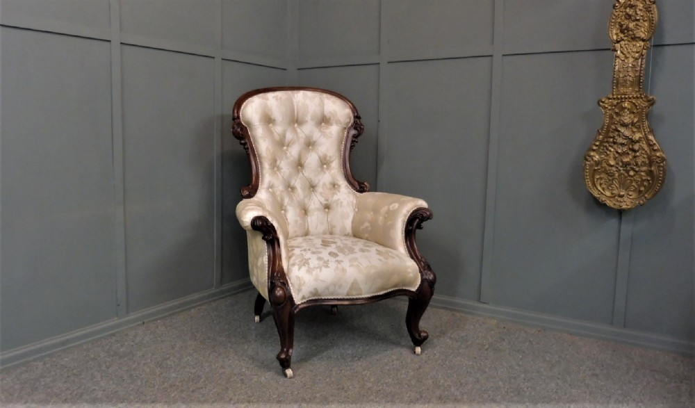  19TH CENTURY MAHOGANY ARMCHAIR