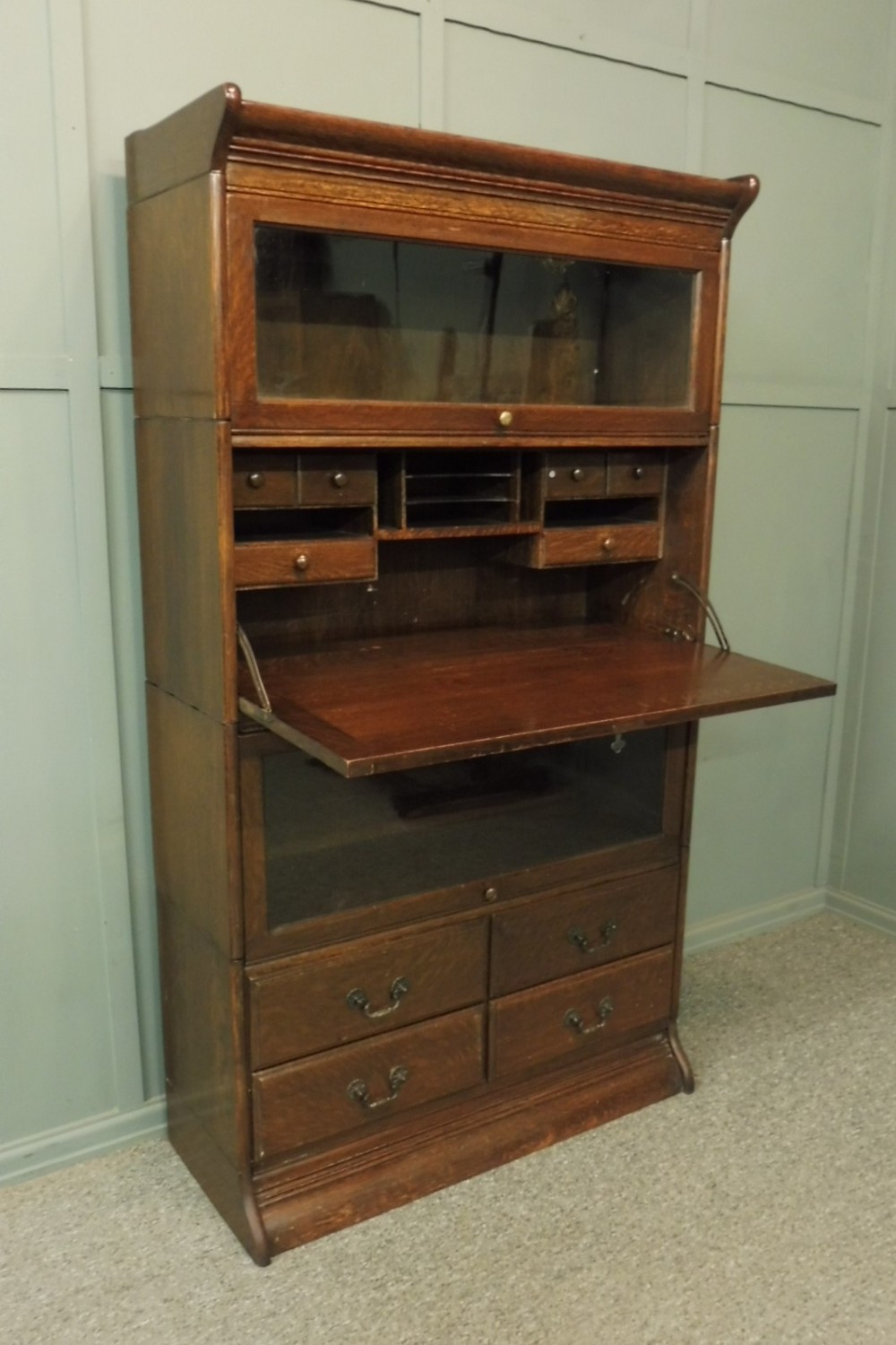 GLOBE WERNICKE BOOKCASE