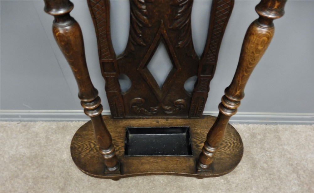 VICTORIAN OAK HALLSTAND View IX