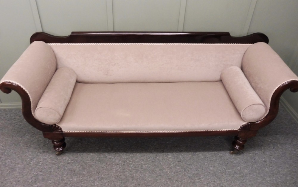 VICTORIAN SCROLL END SOFA View V
