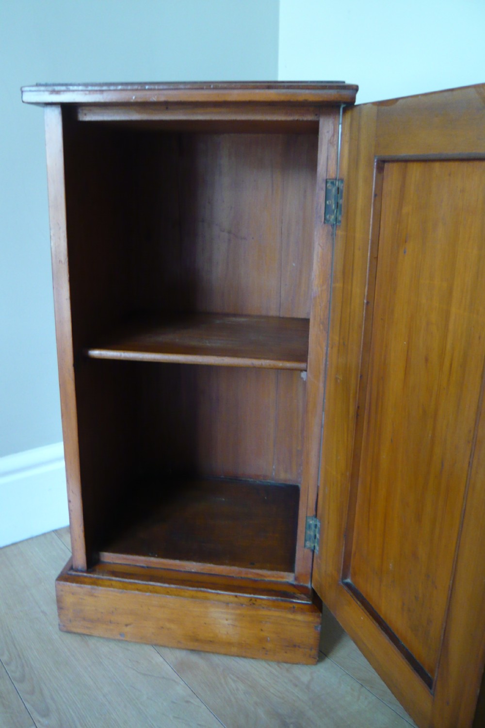 Satinwood Bedside Cabinet c1900  View V