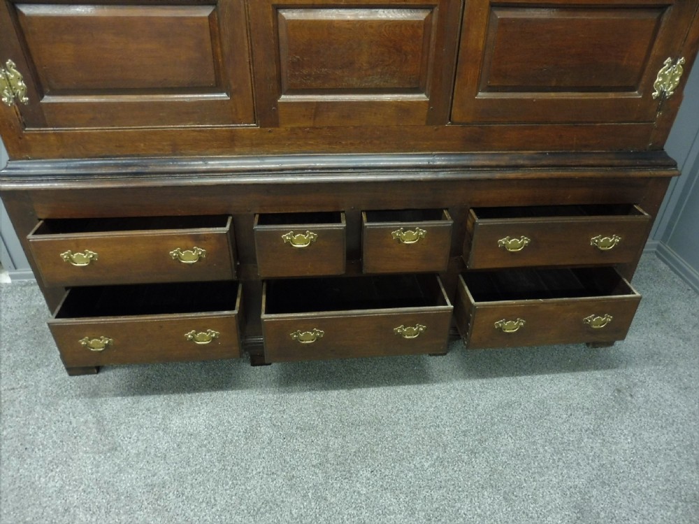 LARGE18TH CENTURY HOUSEKEEPERS CUPBOARD/ LIVERY CUPBOARD View XIII