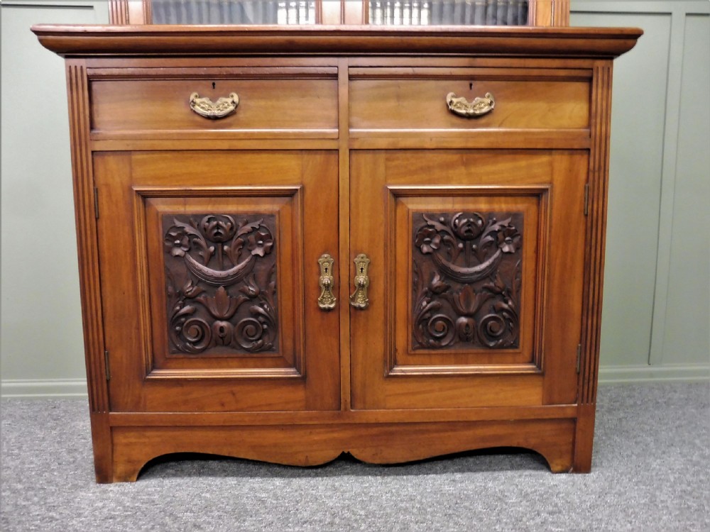 VICTORIAN WALNUT BOOKCASE View V