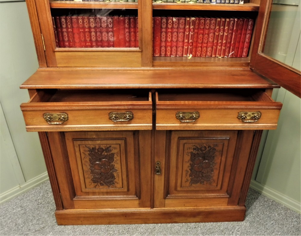 VICTORIAN WALNUT BOOKCASE View IX