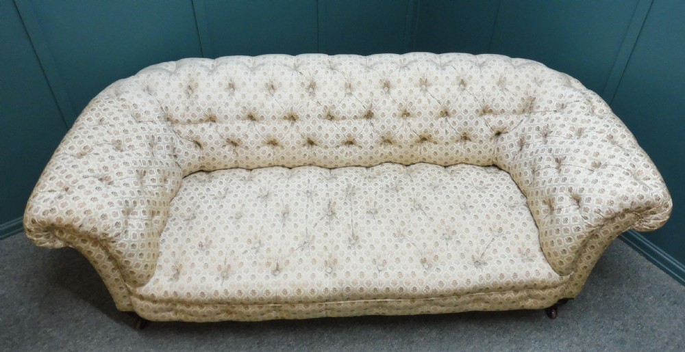 ANTIQUE VICTORIAN CHESTERFIELD SOFA View IV