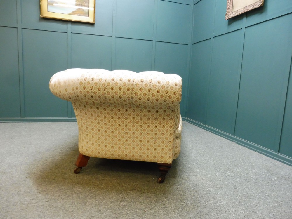 ANTIQUE VICTORIAN CHESTERFIELD SOFA View VI