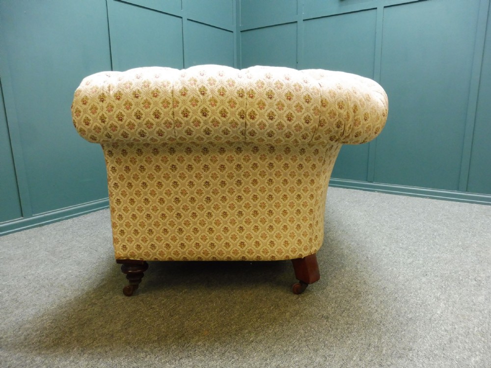 ANTIQUE VICTORIAN CHESTERFIELD SOFA View X