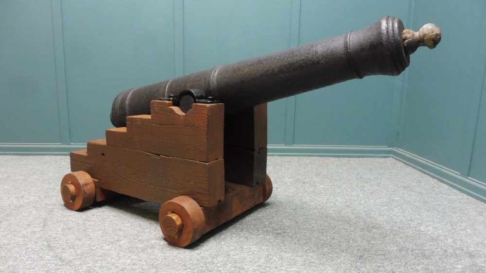 VERY RARE 18TH CENTURY NAVAL CANNON