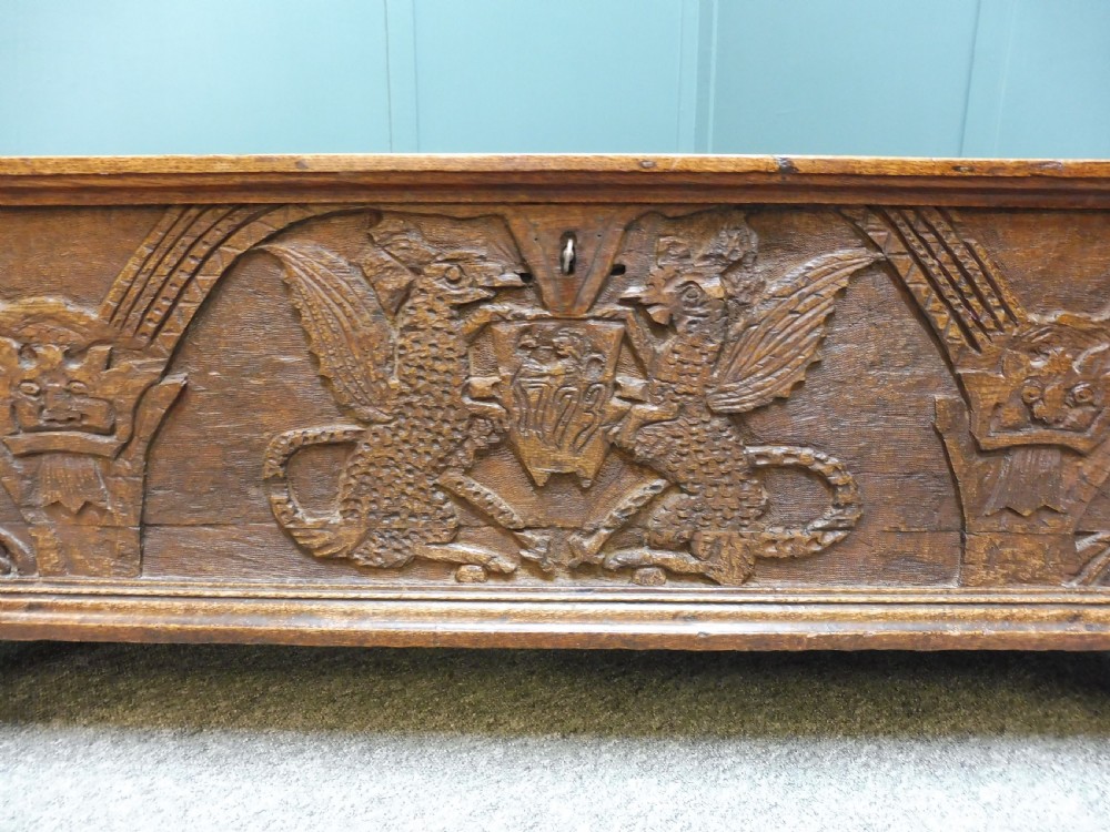 18TH CENTURY OAK SWORD CHEST View IX