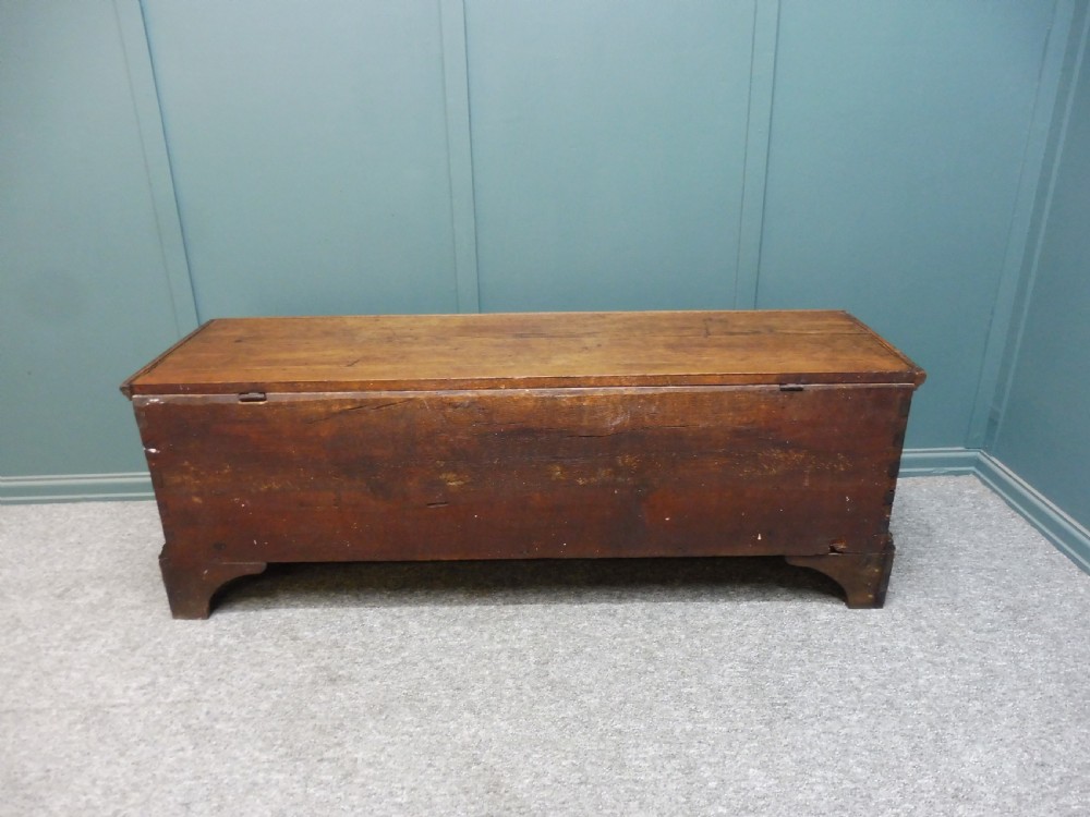 18TH CENTURY OAK SWORD CHEST View XIII