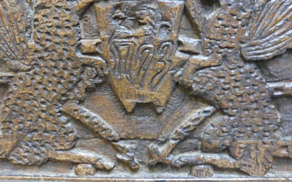 18TH CENTURY OAK SWORD CHEST View XIV