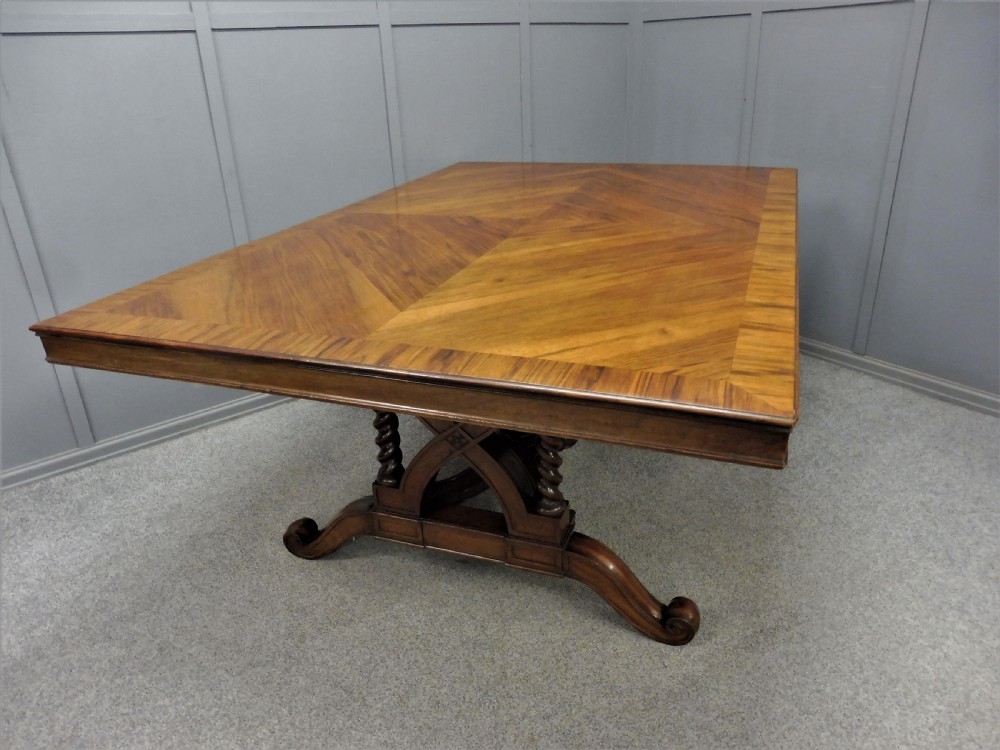 FRENCH ROSEWOOD DINING TABLE View V