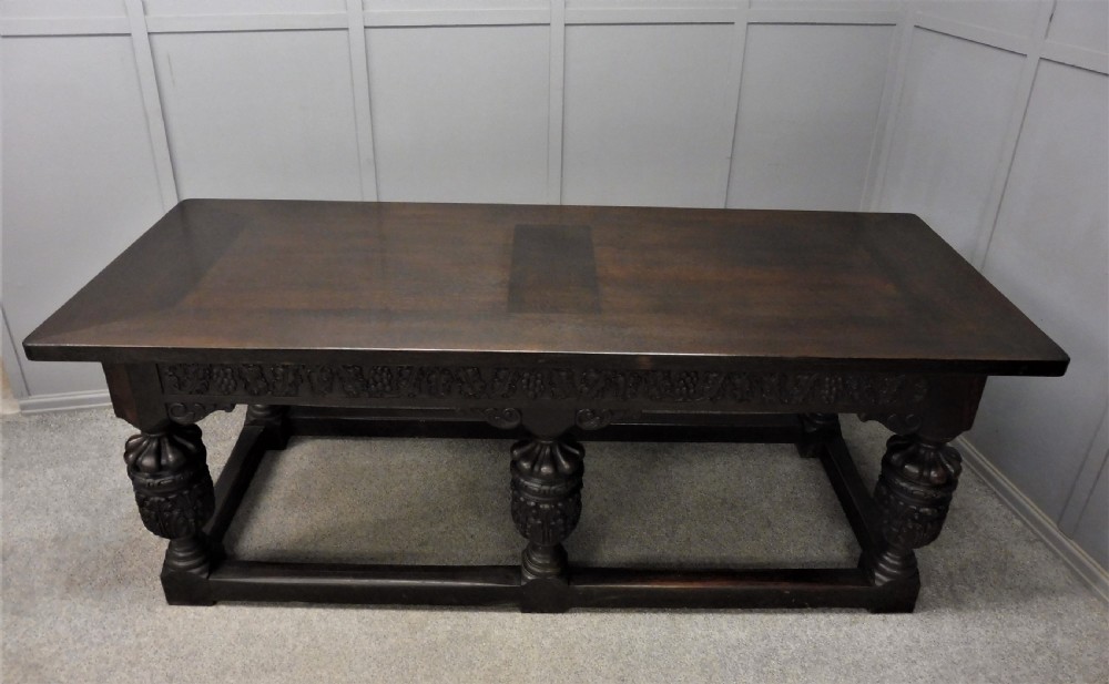 LARGE ELIZABETHAN STYLE DINING TABLE View V