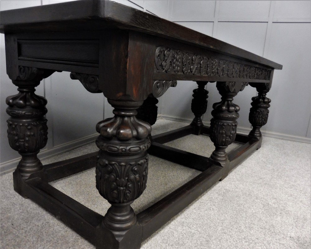 LARGE ELIZABETHAN STYLE DINING TABLE View VIII