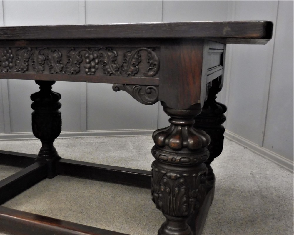 LARGE ELIZABETHAN STYLE DINING TABLE View XII