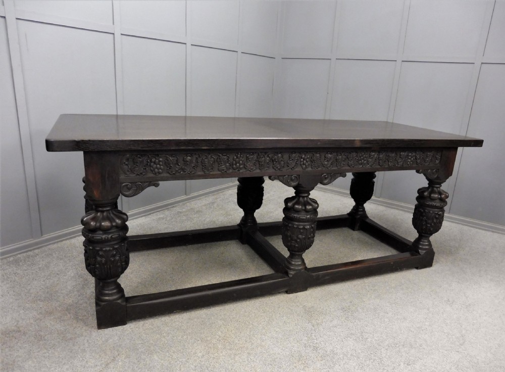 LARGE ELIZABETHAN STYLE DINING TABLE View XIII