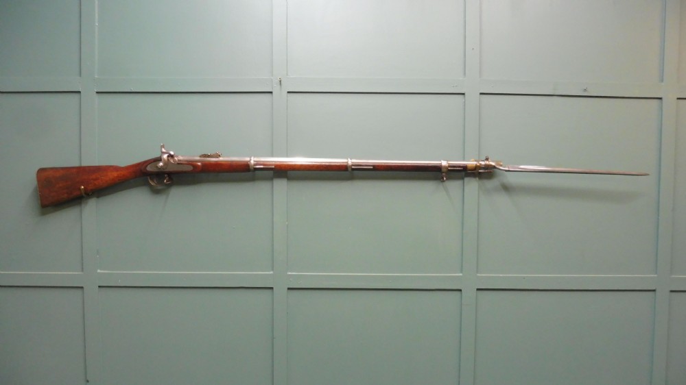 ANTIQUE MID 19TH CENTURY ENFIELD MUSKET/RIFLE
