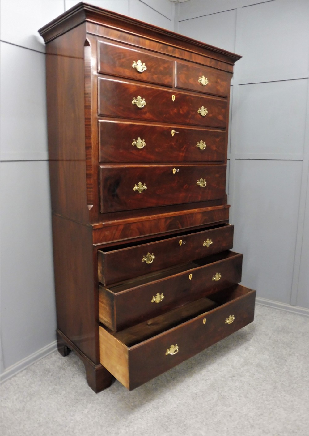 19th CENTURY MAHOGANY CHEST ON CHEST/TALLBOY View IX
