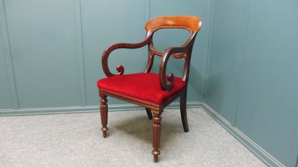 VICTORIAN MAHOGANY DESK CHAIR