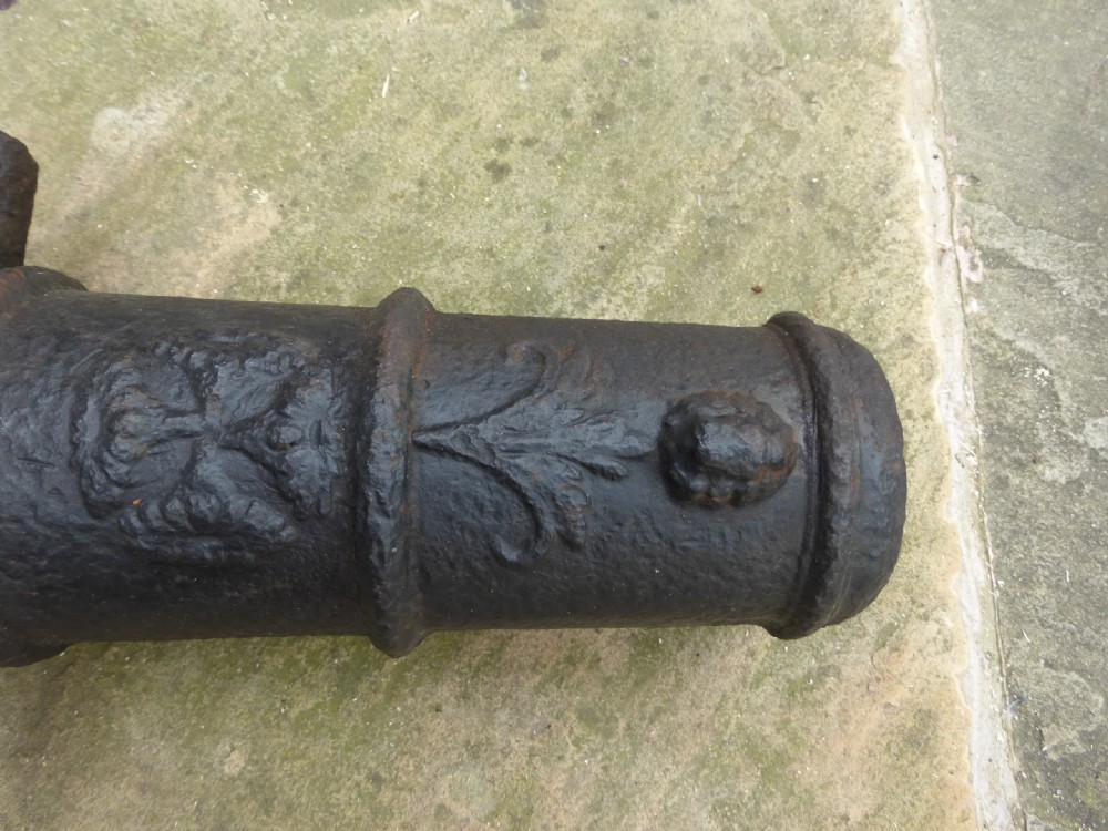 19TH CENTURY CAST IRON SIGNAL CANNON  View IV