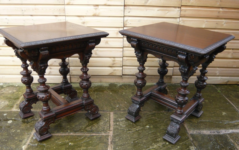 SUPERB QUALITY PAIR OF 19TH CENTURY STANDS/ TABLES