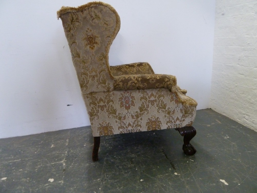 ANTIQUE WING ARMCHAIR View IX